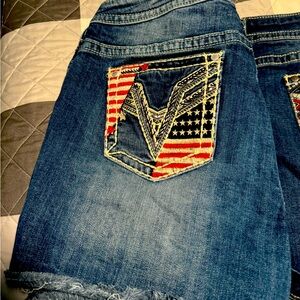 Women’s Jean shorts like new